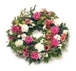Wreath (Leaf Edging ) Pink and White